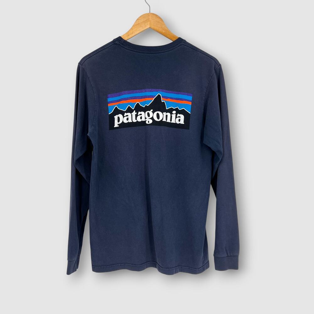 Patagonia Long Sleeve Logo Tee Navy Organic Cotton Regular Fit Size Small